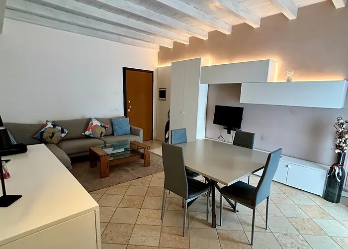 Eddy's House Apartment *